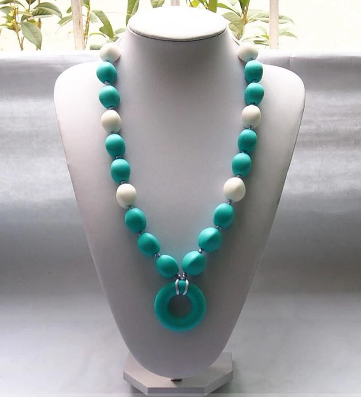Wholesale Cleaning Soft Silicone Teething Bead Necklace